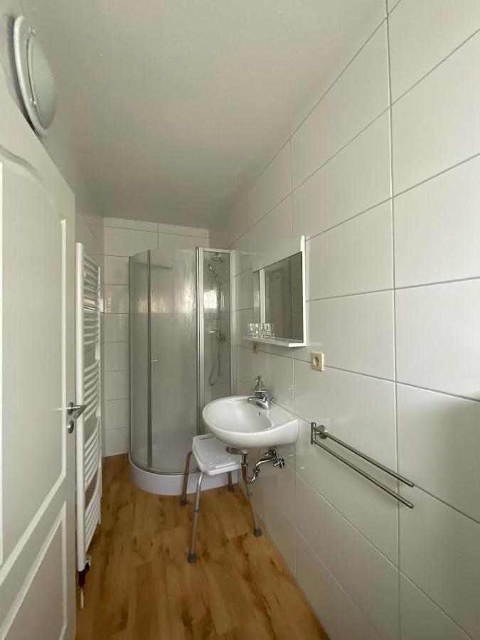 Bed and Breakfast Deichhuette Norddeich Екстер'єр фото